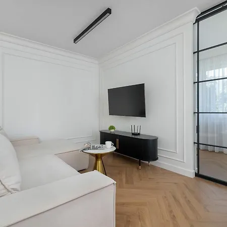 Apartamento Klimatyzowany Z Ogródkiem 2 Sypialniami I Miejscem Do Pracy By Renters Prestige *