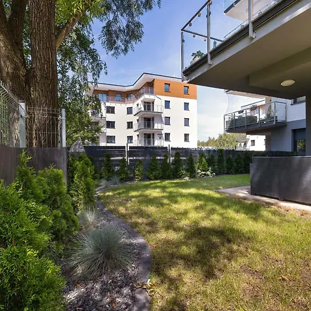 Klimatyzowany Z Ogródkiem 2 Sypialniami I Miejscem Do Pracy By Renters Prestige *